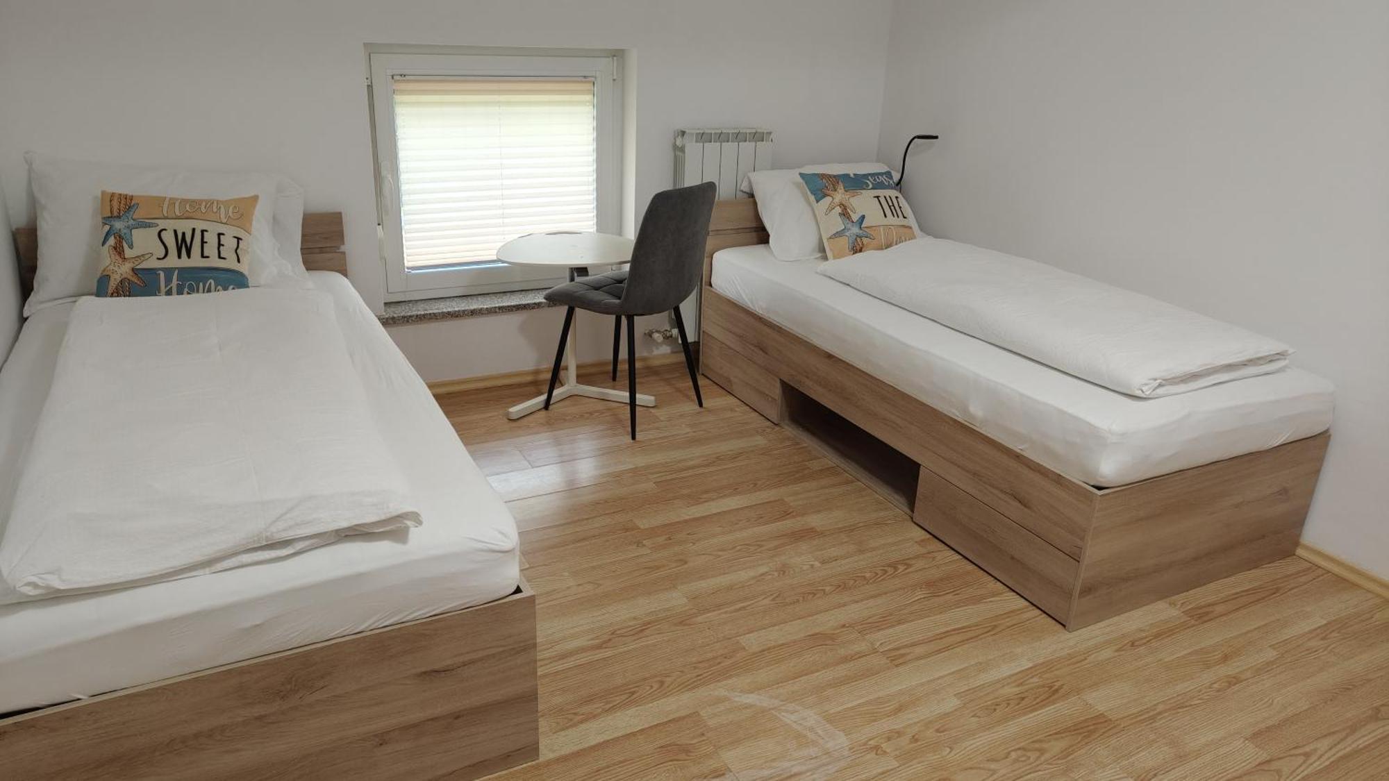 Apartma Apollonio Črni Kal Екстериор снимка